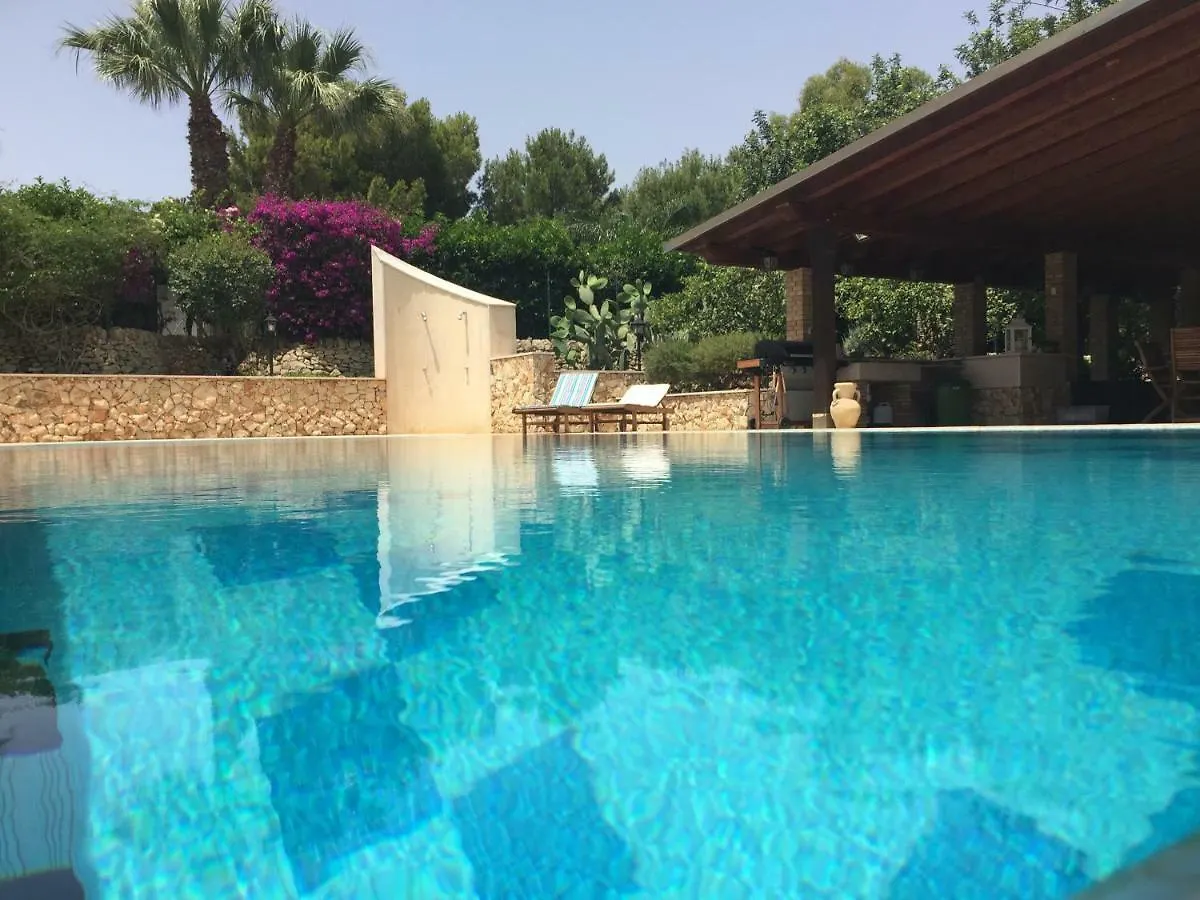 Villa Giulia - Sicilian Luxury Garden Punta Secca