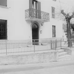 Da Marino - , Sant'Omobono Imagna Italie
